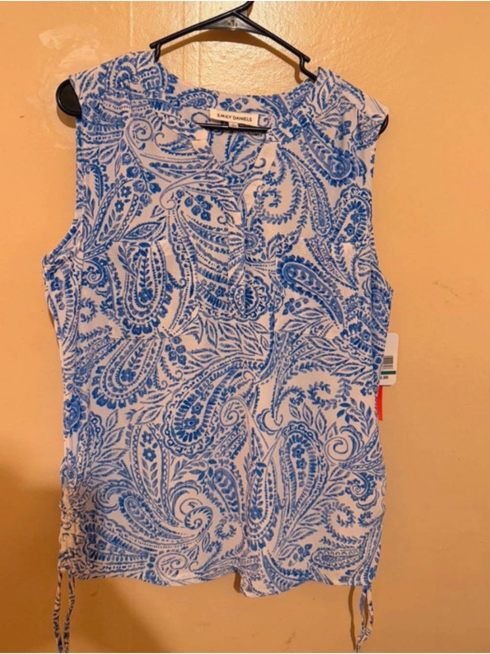 Emily Rose White and Blue Paisley Sleeveless Blouse